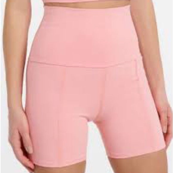 New NIA Women's Pink High-Waisted Shorts - Picture 1 of 3